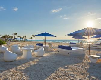 Live Aqua Beach Resort Cancun - Cancún - Beach