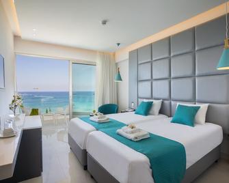 Silver Sands Beach Hotel - Protaras - Yatak Odası