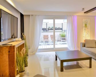 Au 30 - Lille - Living room