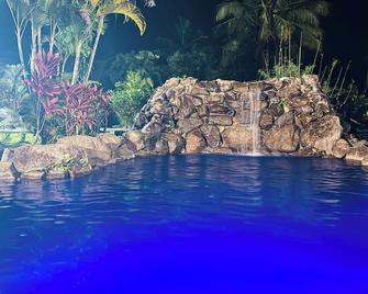 Mirz Accomodation - Pacific Harbor