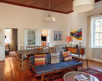 Rus In De Rust - De Rust - Living room