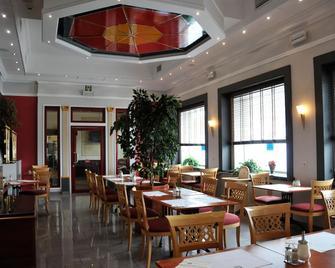 Hôtel de l'Univers Liège - ליג' - מסעדה