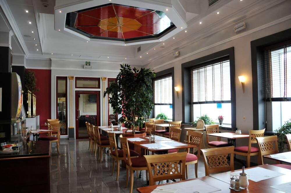 Hôtel de l'Univers Liège - ליג' - מסעדה