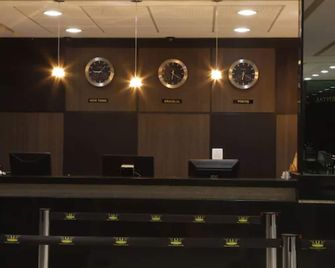 King Konfort Hotel - Maringá - Reception