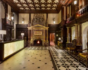 Crewe Hall Hotel - Crewe - Lobby