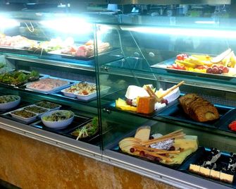 Hotel Paradis - Cluj - Buffet