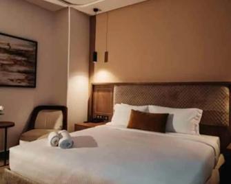 City Hotel by Waves - Kenitra - Bedroom