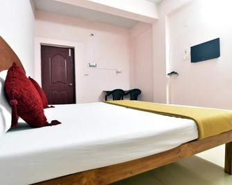 Royal Green Accommodation Chennai Airport - Chennai - Bedroom