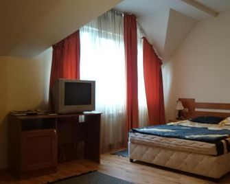 Tes Royal Plaza Apartments - Borovets - Bedroom