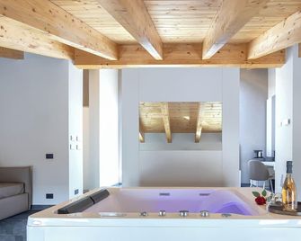 Mesbeglia Luxury Rooms - Alghero - Spa