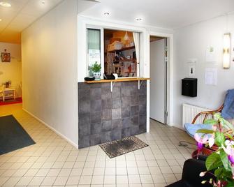 Rut & Ragnars Vandrarhem - Malmö - Front desk