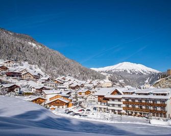 Hotel Puint - Ladis - Außenansicht