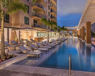 Located In Famous Hilton-Hawaiian Village-Grand Islander-2 Bd Partial Ocean View - Honolulu - Piscine