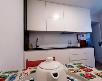 Residenza Dutzu - Aparthotel Leiria - Leiria - Kitchen