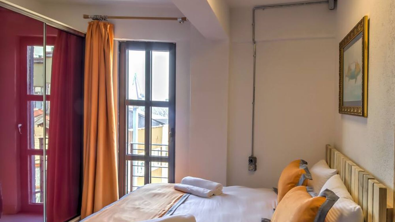 فندق فافيين