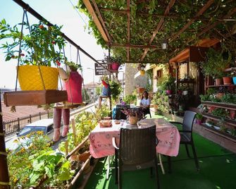 Kervan Konuk Evi Pansiyon - Hostel - Safranbolu - Patio