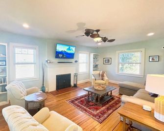 Blue Bay - Chesapeake Properties - Cape Charles - Sala de estar