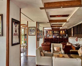 Royal Heritage Tripura Castle - Shillong - Lounge