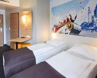 B&B Hotel Mainz-Hbf - Maguncia - Habitación