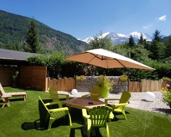 Hotel La Fontaine - Les Houches - Patio