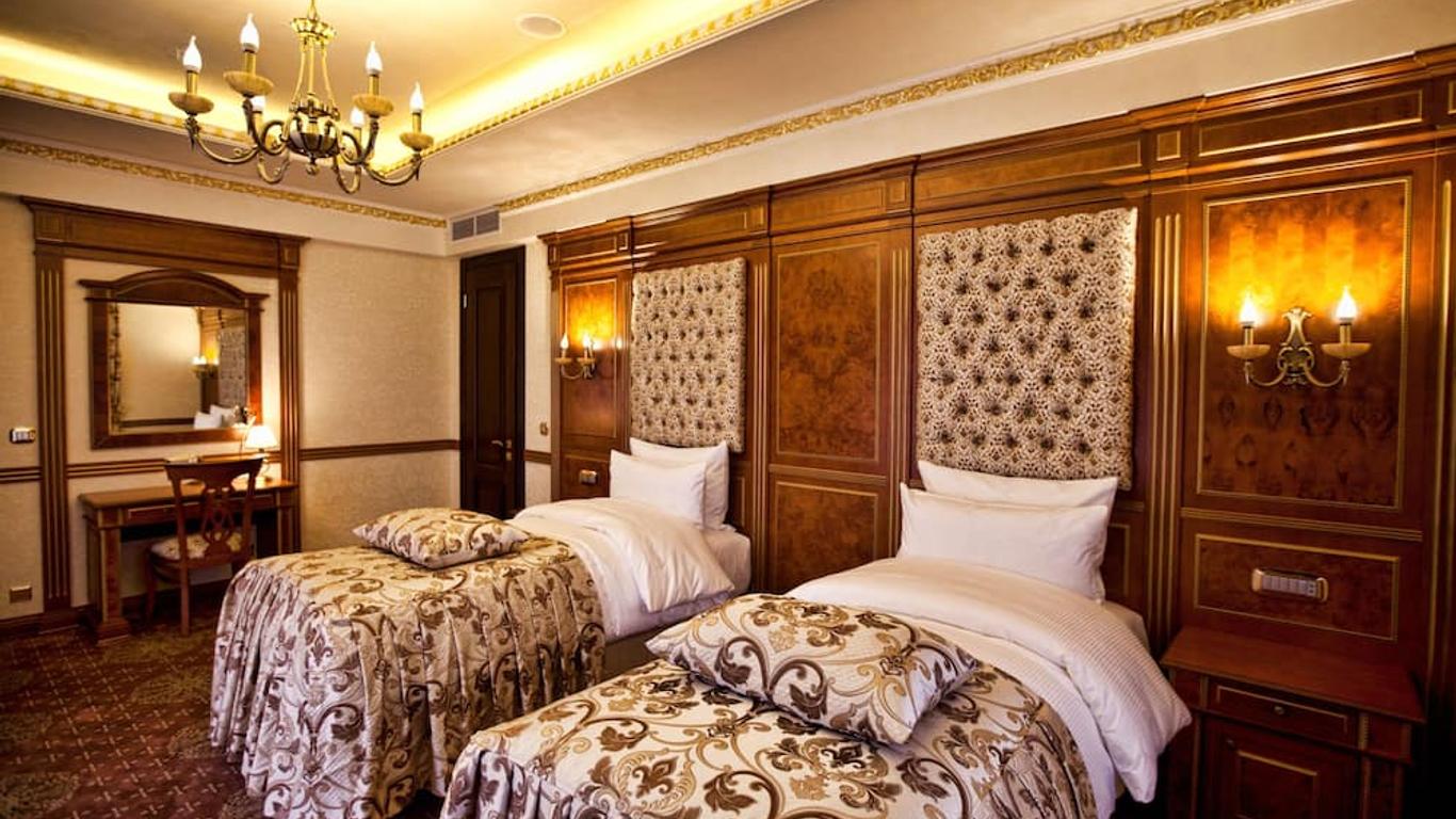 Multi Grand Pharaon Hotel