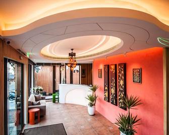 Dreamer Boutique Hotel - Hengchun Township - Front desk