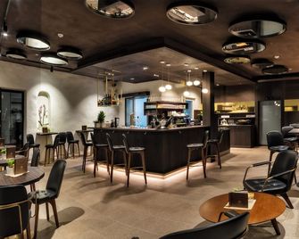 Guesthouse Suiteseven - Meran - Bar