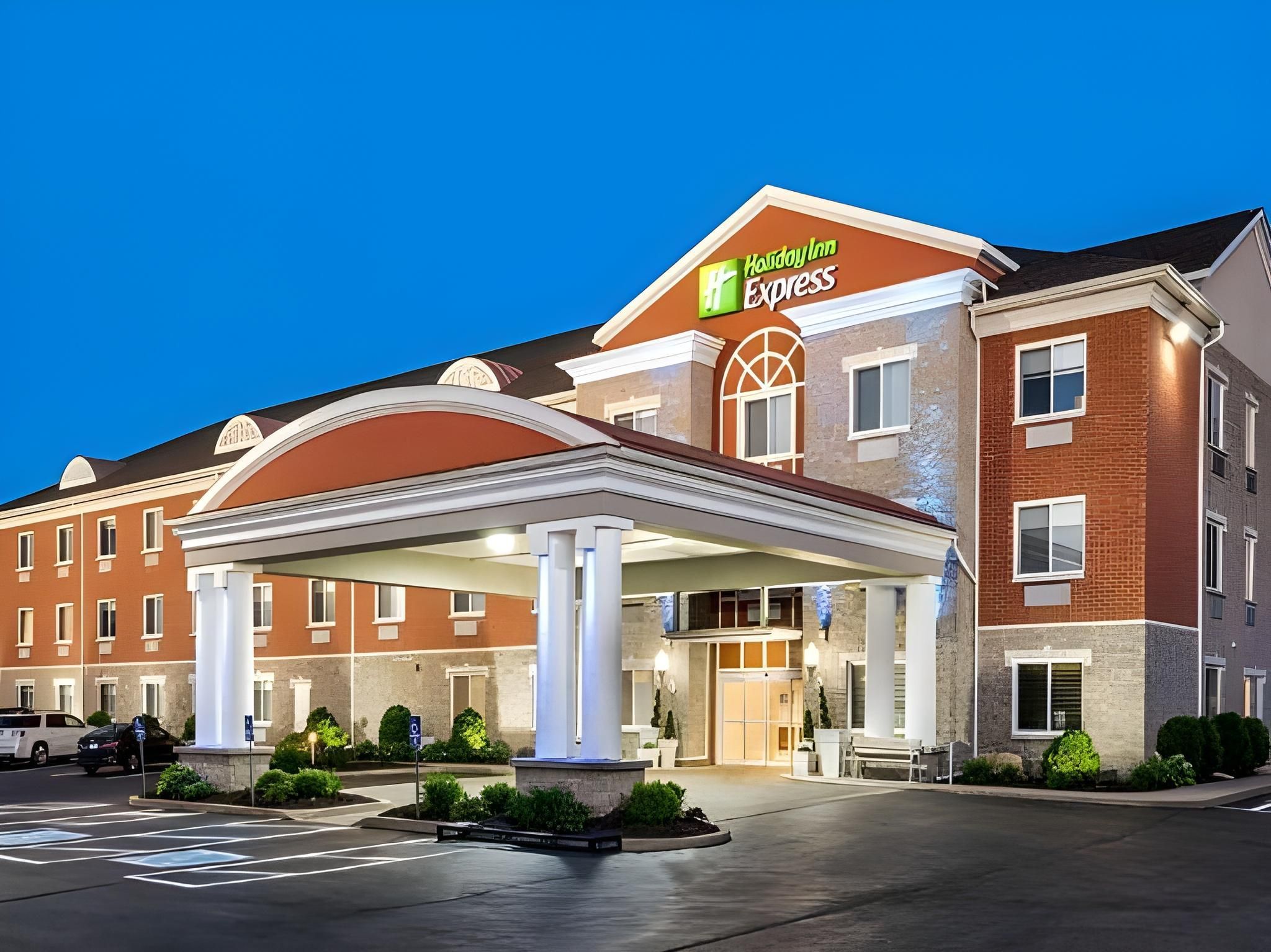 Holiday Inn Express & Suites 1000 Islands - Gananoque By IHG