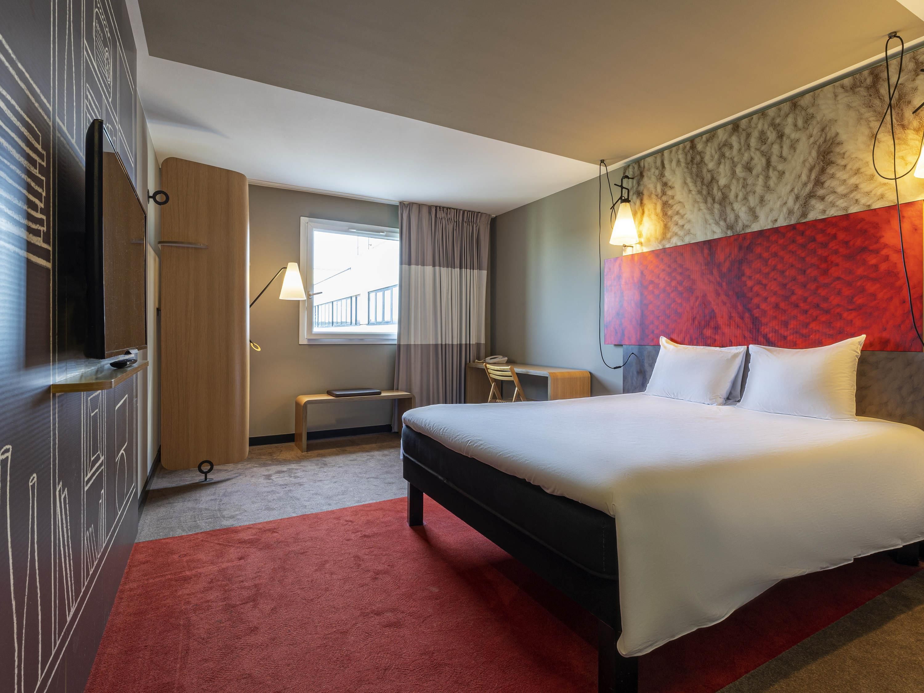 ibis Paris Pantin Église