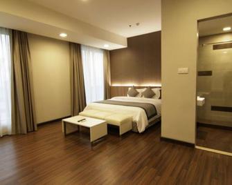 Hotel 61 Medan - Medan - Yatak Odası