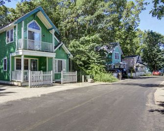 Beautiful Family Cottage in Beachwalk-Grill-AC-Free Wifi-Kids Haven. - Michigan City - Budova