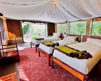 Mtito Safari Camp - Maasai Mara - Bedroom