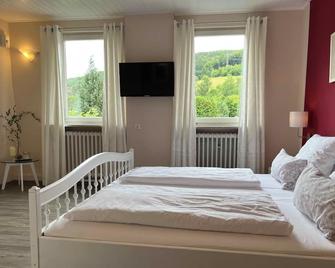 Gasthaus Breitenbach - Bad Brückenau - Slaapkamer