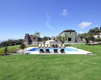 Children-friendly lovely villa with garden, terrace & private pool - Afife - Piscina