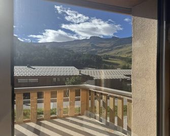 Les Pounchus D N02 - 3P8 - La Foux d'Allos - Balcon