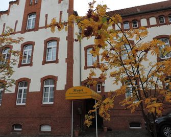 Hotel Carl Von Clausewitz - Burg bei Magdeburg - Edificio