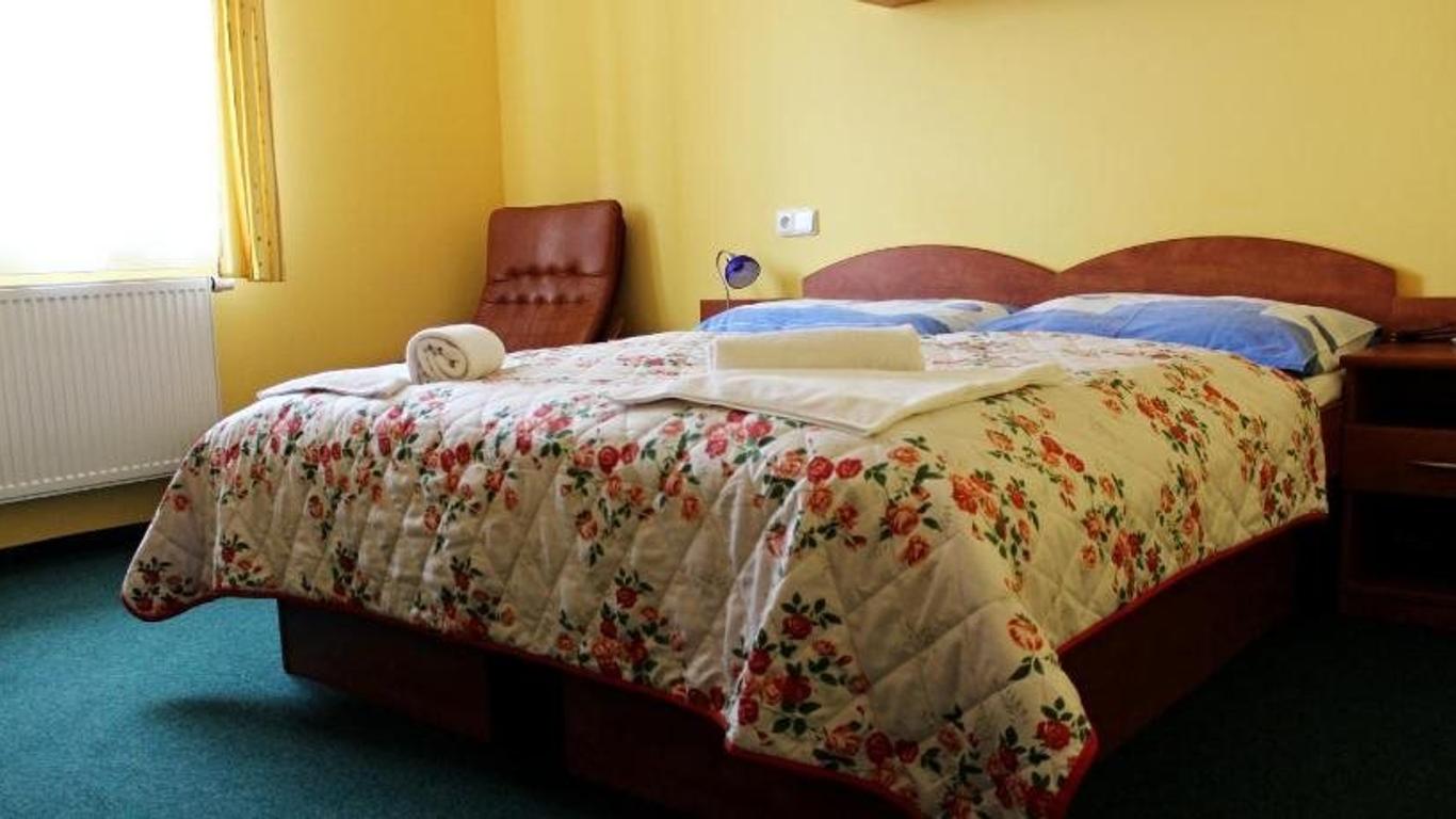 Hotel Karolina