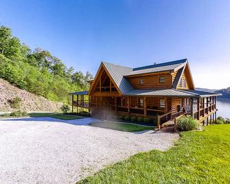 Elk Lodge - Tazewell - Edificio