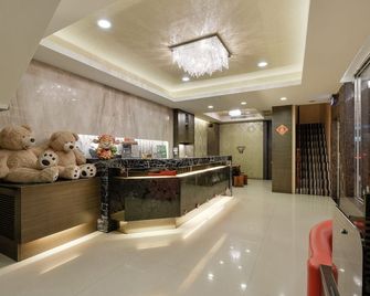 Happy Hotel - Kaohsiung