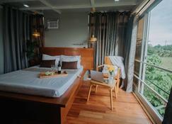 Balai ni AA with 3bedrooms, 6beds, 10pax, small pool, outdoor bar & dining - General Santos - Slaapkamer