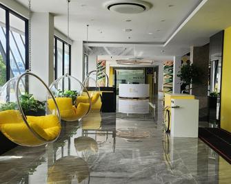 Os Style Hotel Batam Centre - Batam - Lobby
