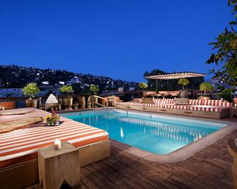 貝提艾米塔基酒店 - 西荷里活 - 洛杉磯 - 游泳池
