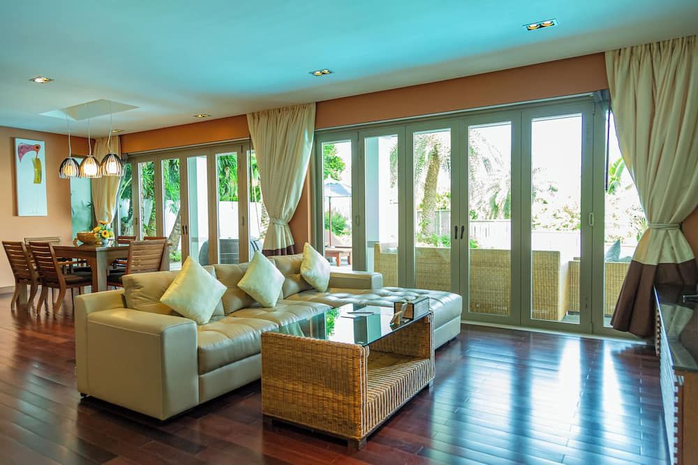 Villa Tantawan Resort - Private Pool Villas