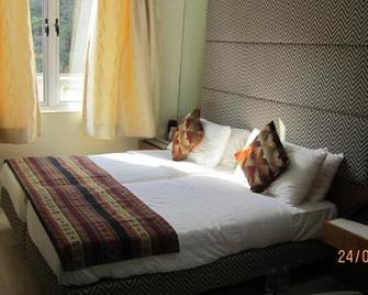 Empire Hotel - Mumbai - Slaapkamer