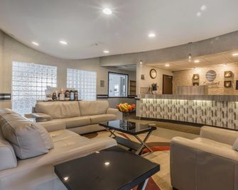 Comfort Inn & Suites - Medicine Hat - Lounge