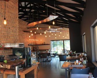Nelspruit Lodge - Nelspruit - Restaurante