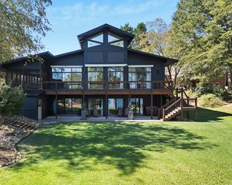 Lake front house near Clemson University - Seneca - Gebäude