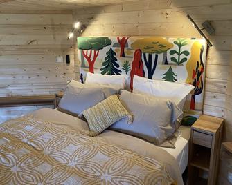 C. Cabane, unusual accommodation on the Gironde - Gauriac - Habitación