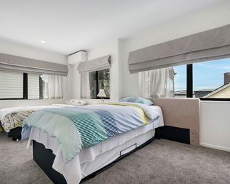 Auckland Cornwall Park Holiday Homes1 - Auckland