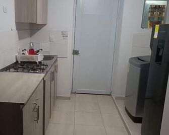 Apartment In Puente Aranda Near The U.S. Embassy - Bogotá - Cocina